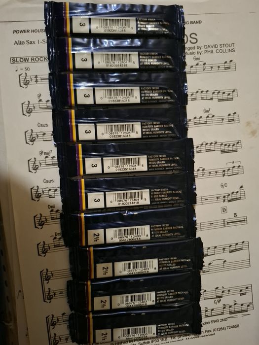 Stroiki do altu V16- 1 i niebieski Vandoren - 2 szt