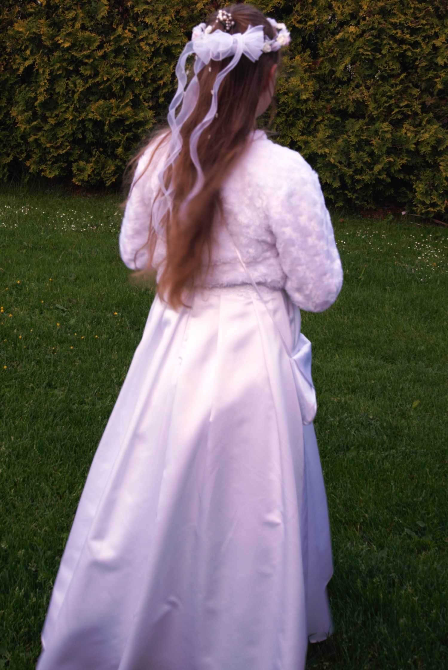 Elegancka suknia komunijna wraz z Bolerkiem torebką, rękawiczki wianek