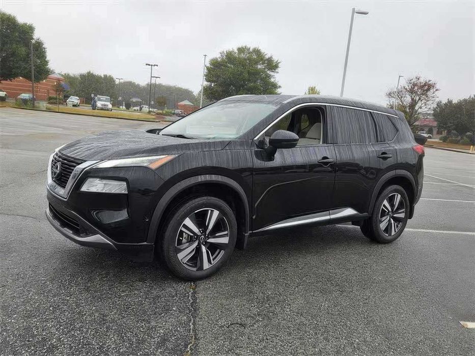 Nissan Rogue SL      2023