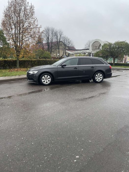 Продам Ауді А6 С7.