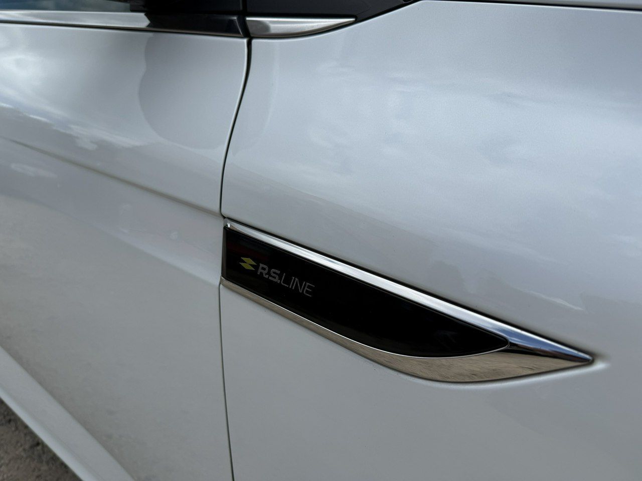 Renault Megane E-Tech*RS*LINE*Full*LED*NAvi*Kamera*Plug*In*Hybrid*Asystenci*Full*Opcj