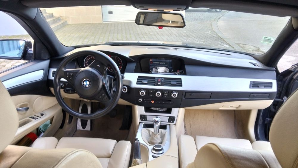 BMW 525i 2009 Pack M original