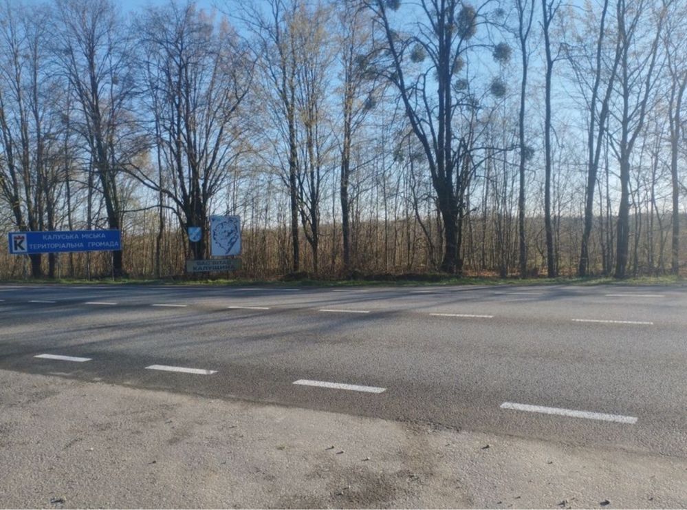 1 ряд комерційне призначення 12 км від Івано-Франківська