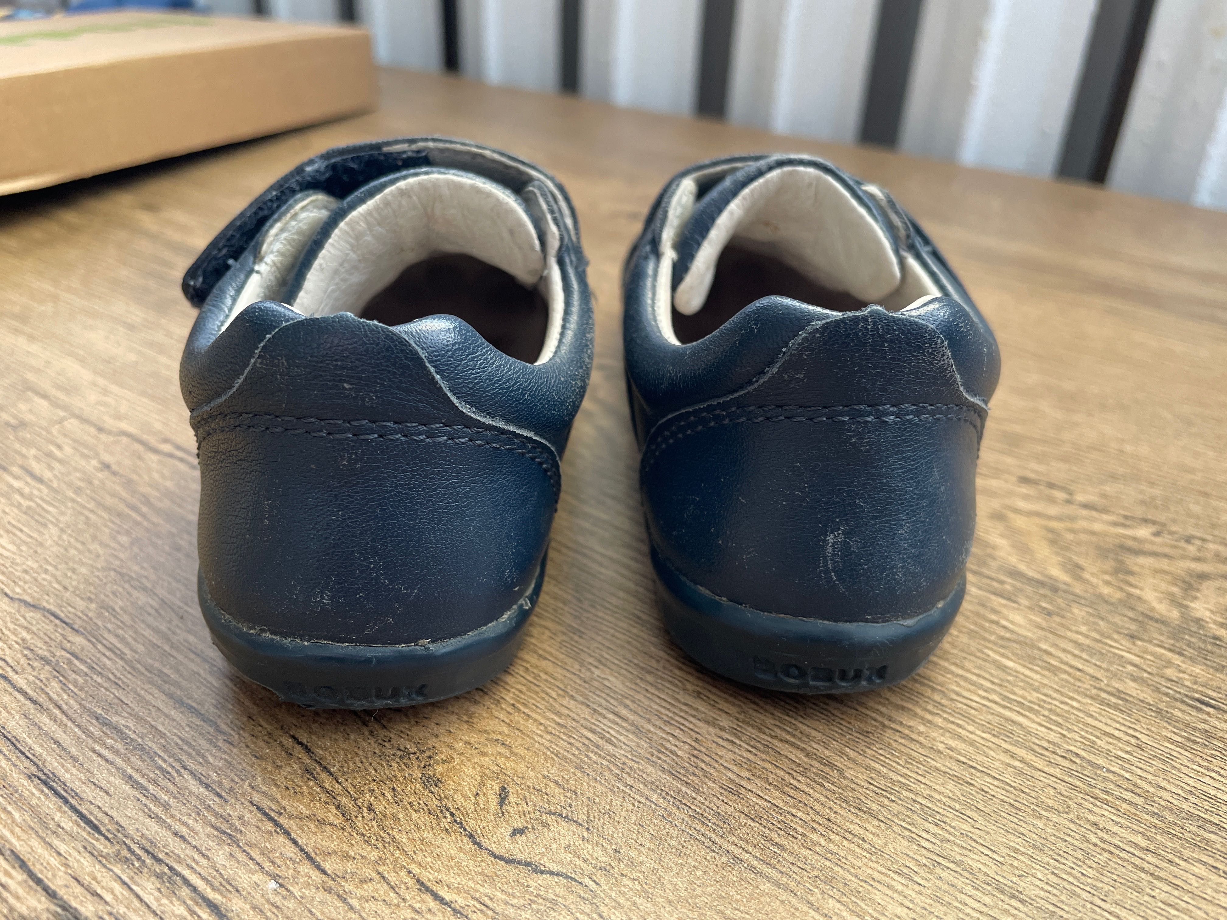 Buty bobux i-walk r. 23