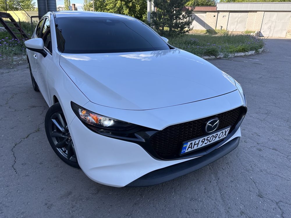 Продам Mazda 3