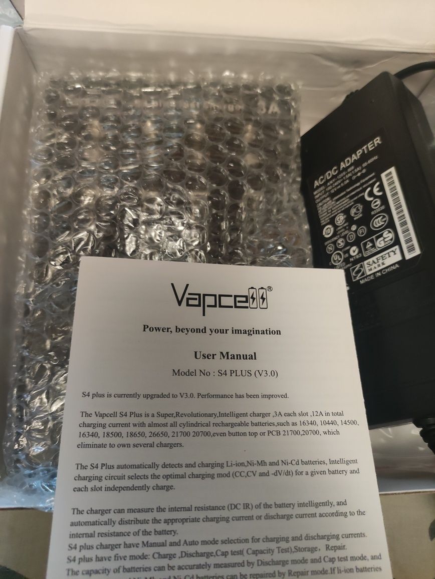 Зарядное устройство Vapcell S4 Plus V 3.0 для всех типов аккумуляторов