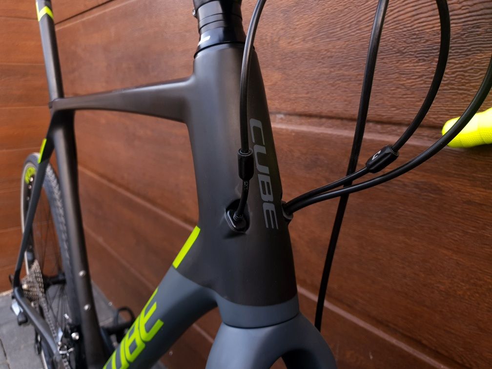 Gravel Cube Cross Race PRO Carbon C62. Ultegra disc. Rozmiar XL/61 cm