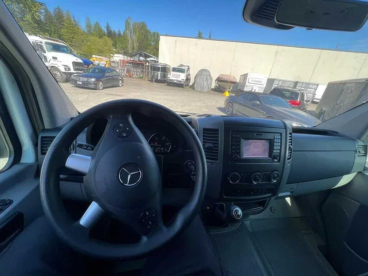 2015 Mercedes-Benz Sprinter 2500 170 WB Passenger Van RWD