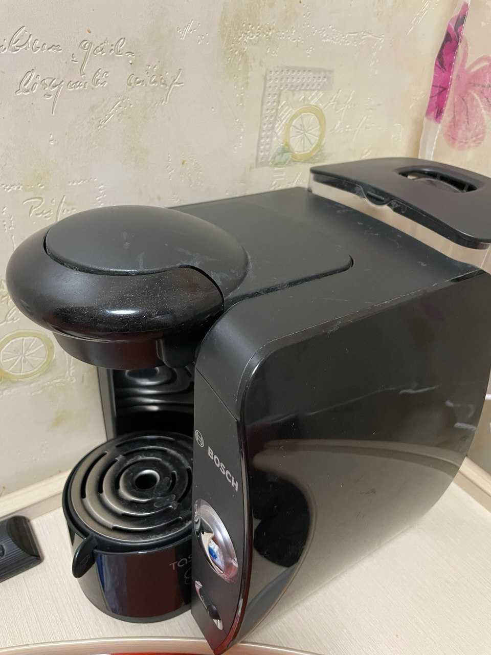 Капсульная кофеварка TASSIMO TAS 4012 EE