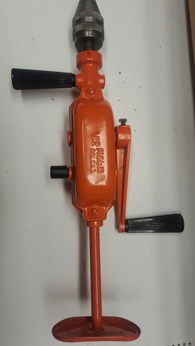 Wiertarka ręczna z czasów PRL