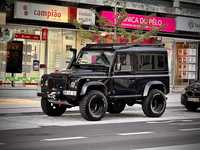 Land Rover Defender Puma 90 2.4 CRD Nacional