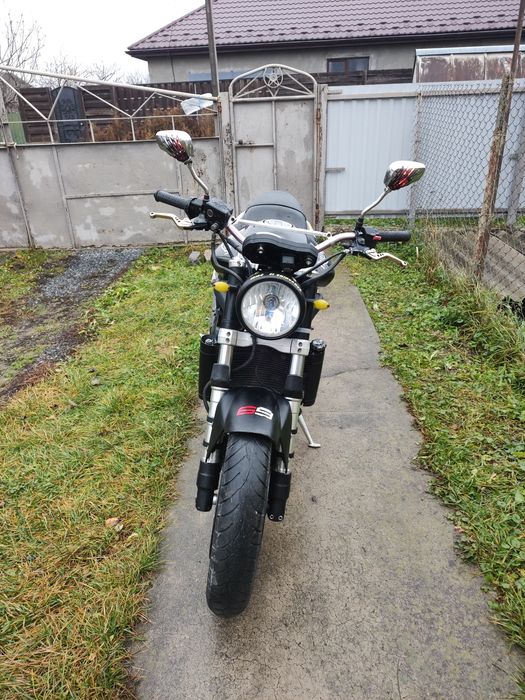 Triumph Street triple 675