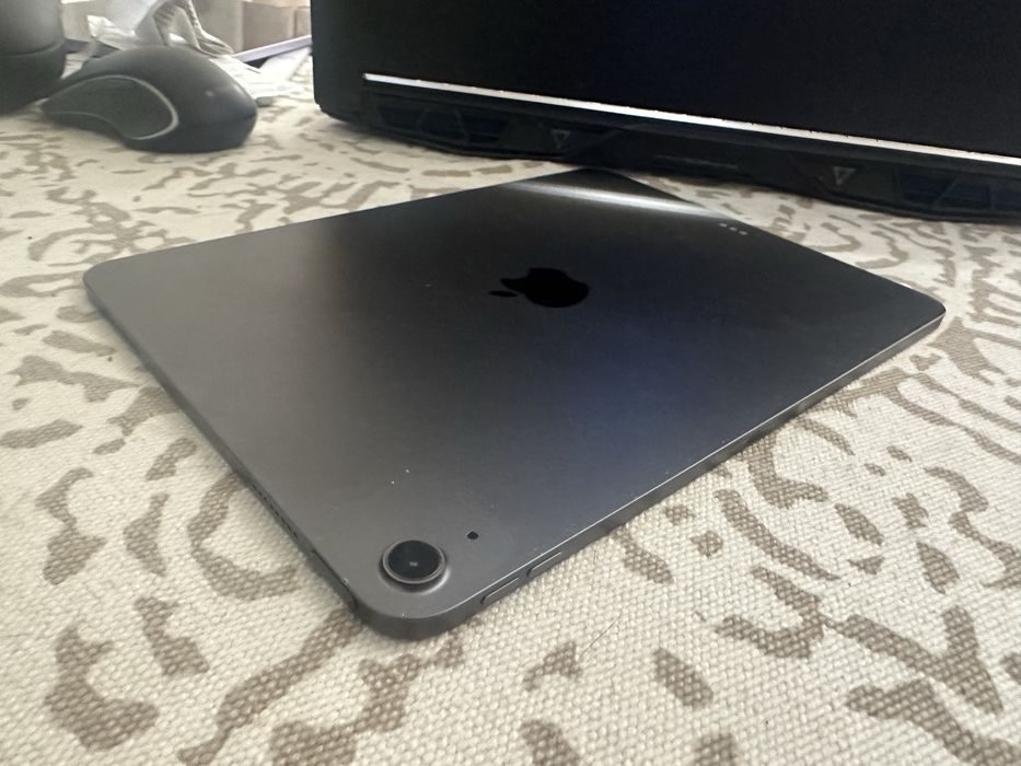 iPad Air 5 M1 10.9 64Gb Wi-Fi