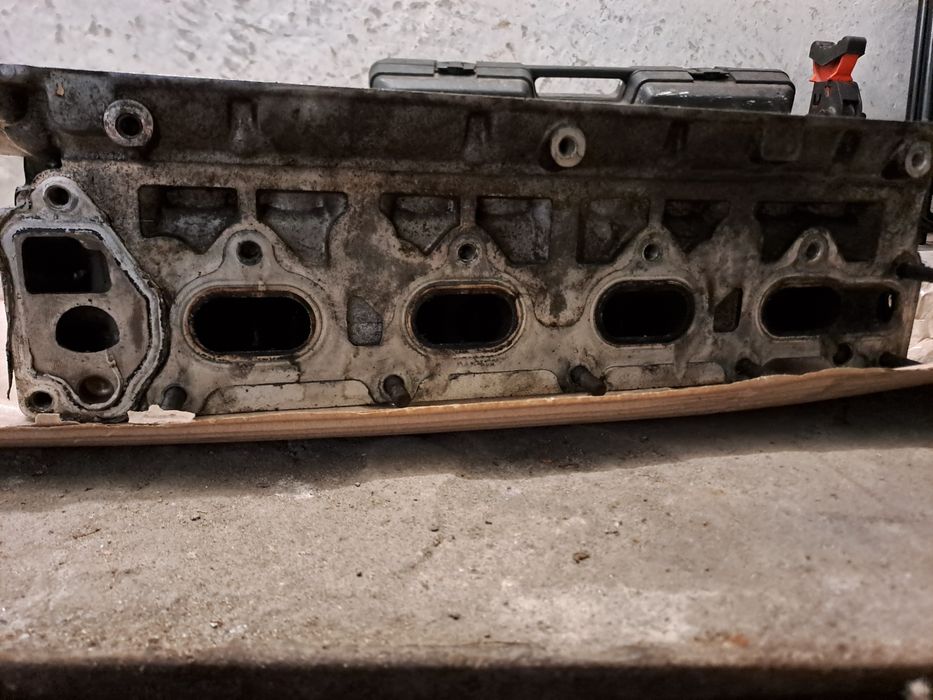 Glowica opel zafira 2.0t 190km