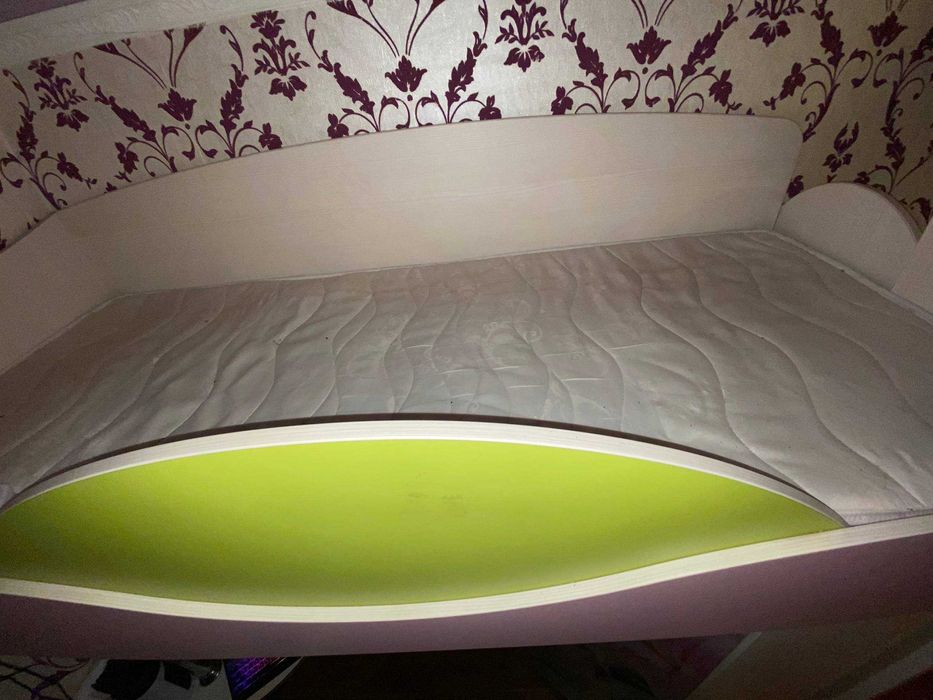 Детская кровать-комод с учебным местом и шкафом