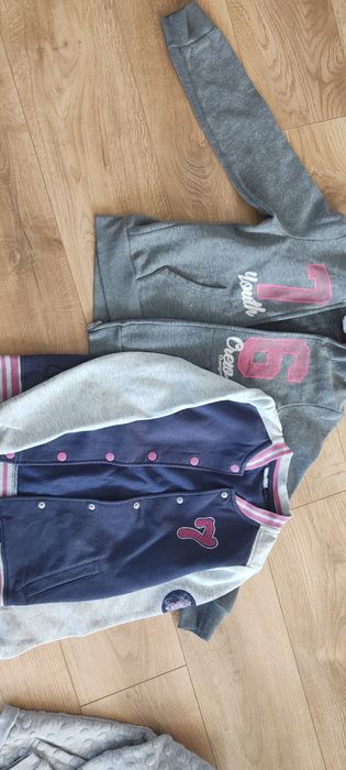 Ciepłe bluzy Bomberman dziewczęca Decathlon 134 zestaw