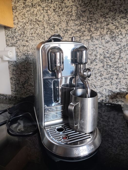 Nespresso Creatista Plus
