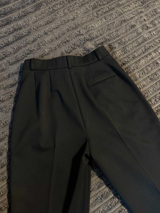 VLORIA Штани класичні завужені чорні, розмір М