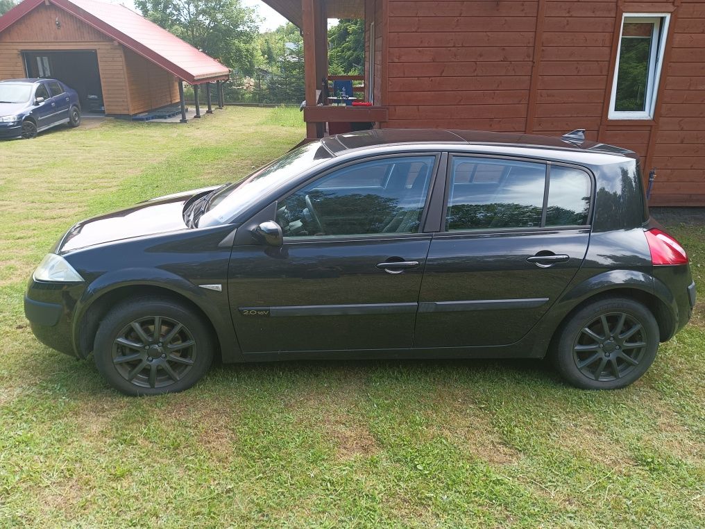 Renault Megane 2 2 0 16V