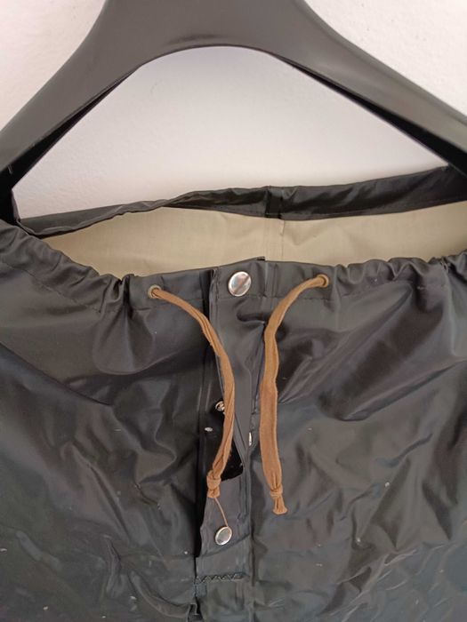 Galochas número 40 + capa e calças de pescador