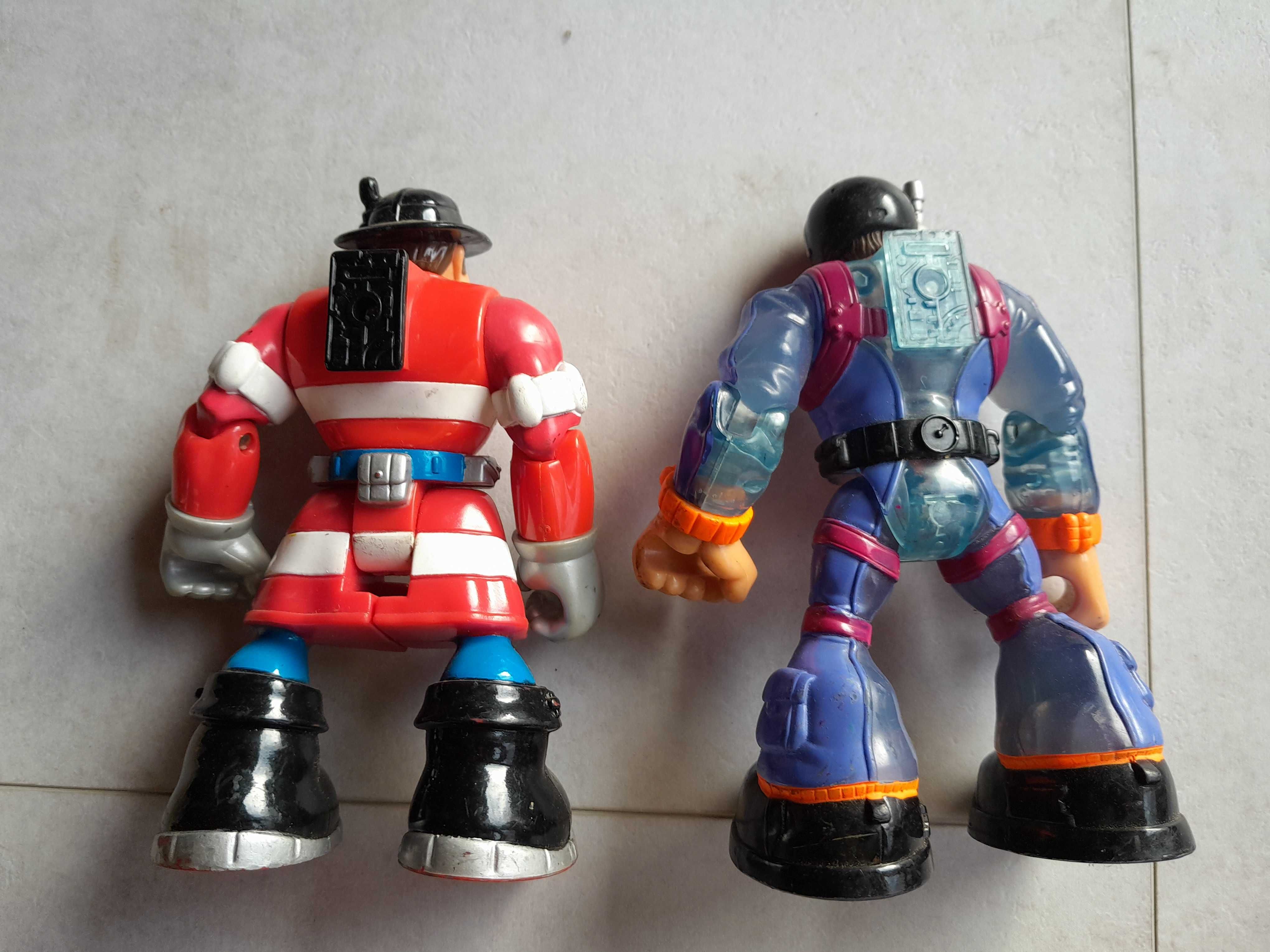 Stara zabawka dwie stare figurki strażak 2001 pilot 2002 Mattel