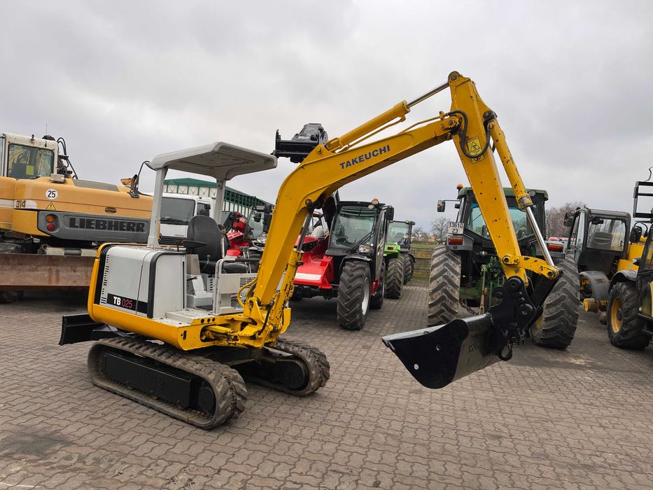 Minikoparka Takeuchi TB 025*Yanmar*100% Sprawna*2.6 Tony*Jcb cat case