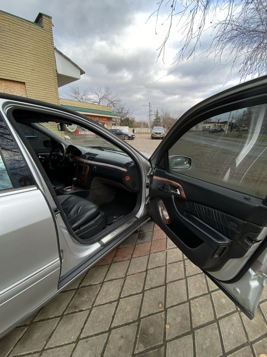 Продам Мерседес w220