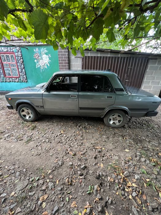 Продам автомобіль Ваз-2105
