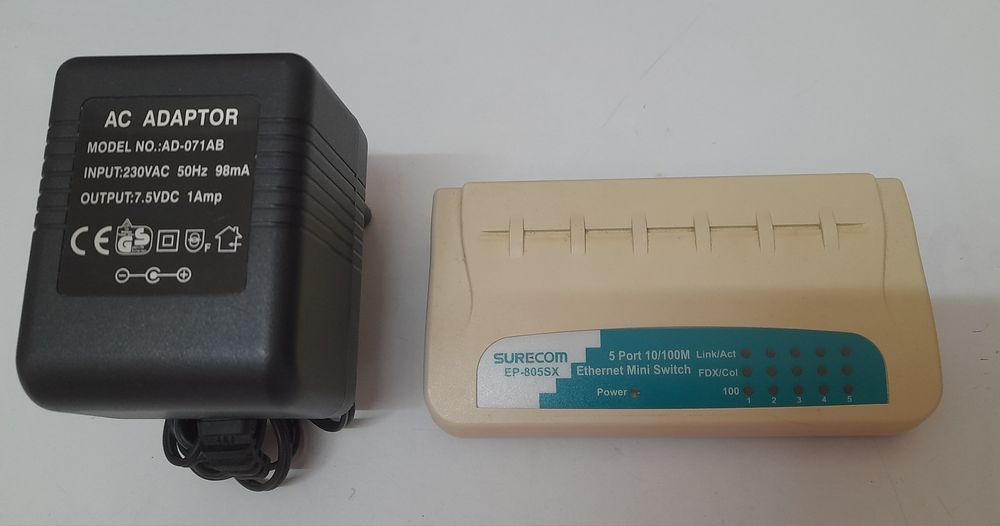Surecom 8-Port 10/100 Switch - Good Condition64553032042497122