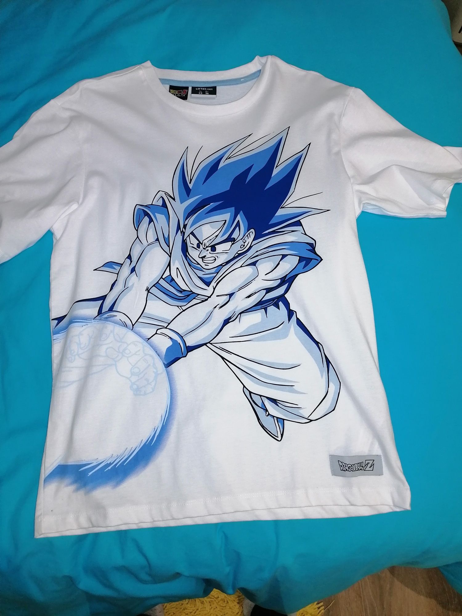 T-shirt do Goku da marca lefties