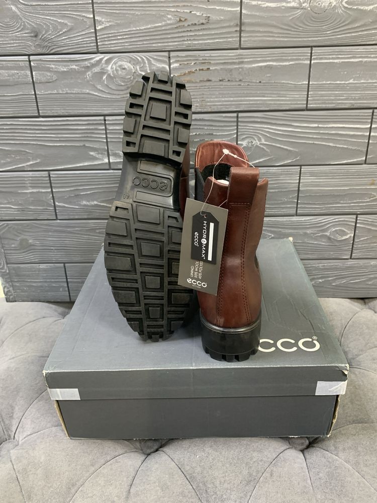 Шкіряні жіночі черевики челсі Ессо  modtray р40