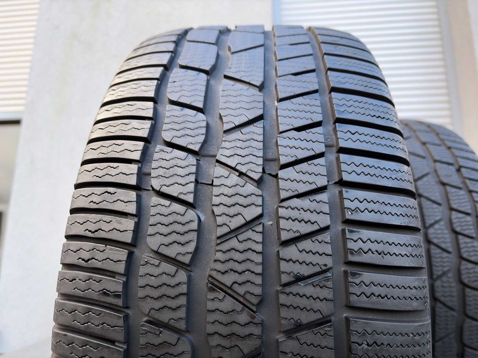 2szt zimowe 255/45R17 Continental 7,4mm 2021r świetny stan! Z1009 gwar