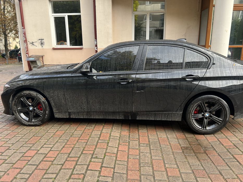 BMW F30 xdrive 2015 рік