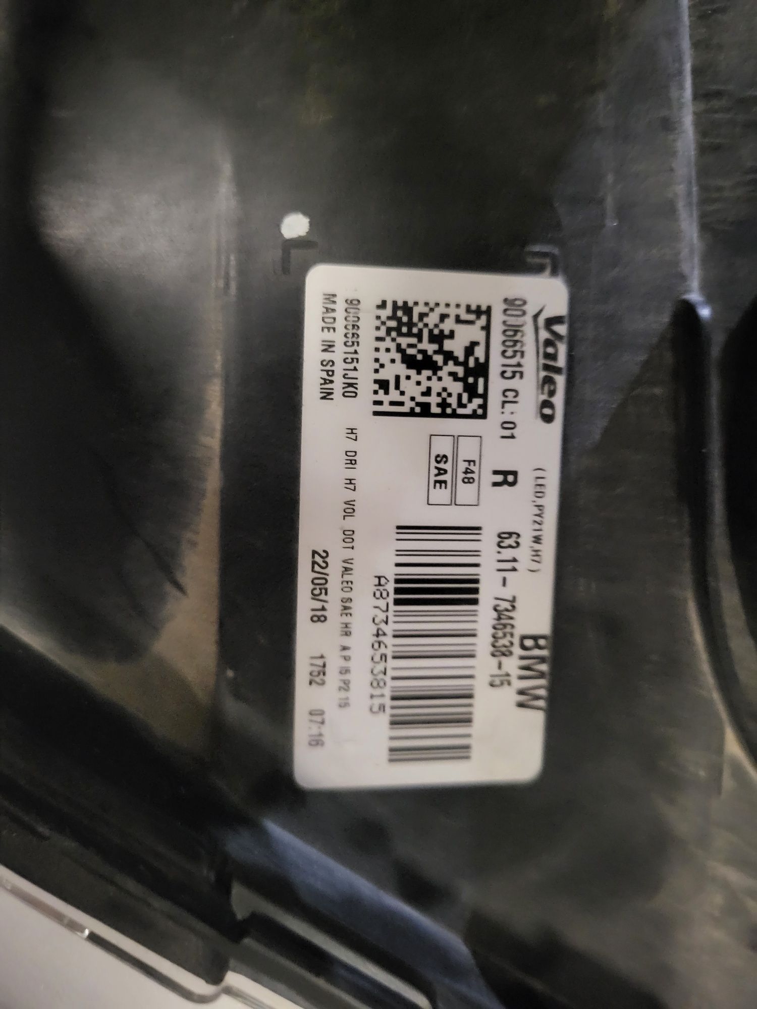 Lampa przód prawa bmw x1 F48 USA  h7