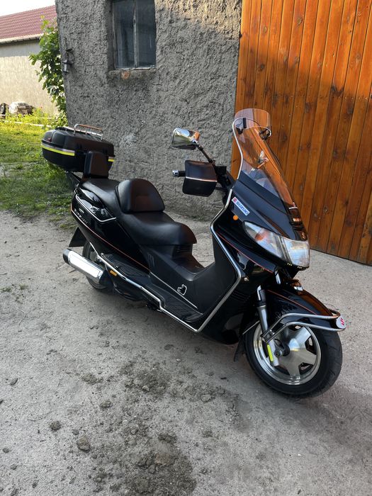 Suzuki burgman 250 super stan