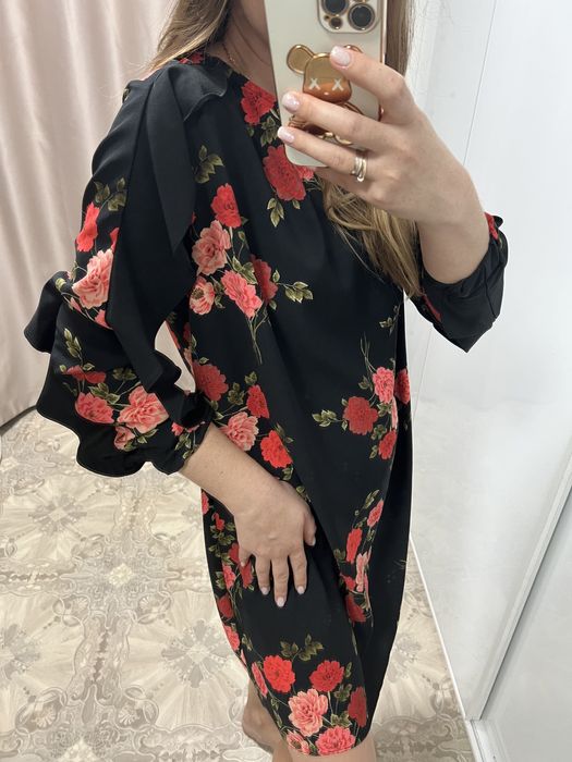 Платье в цветочный принт