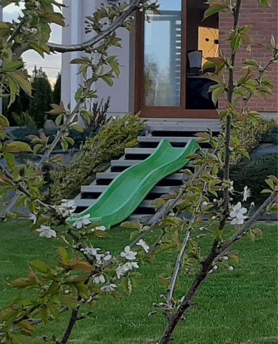 Schody taras ogrod stalowo betonowe