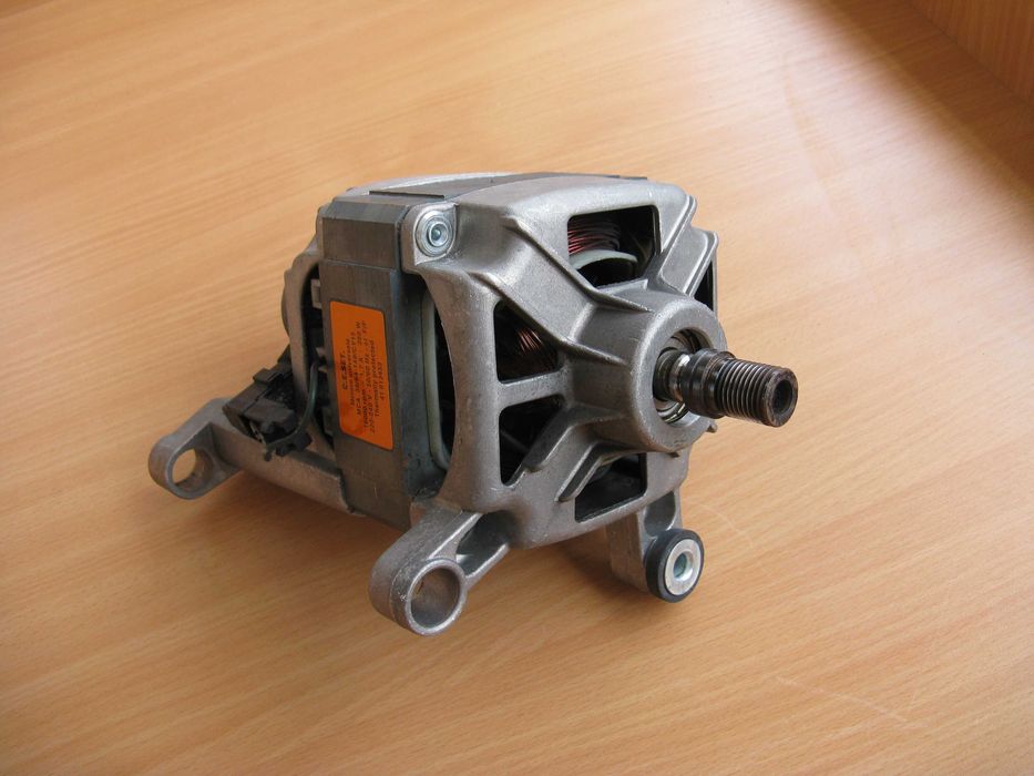 Двигун мотор пральної машини Candy