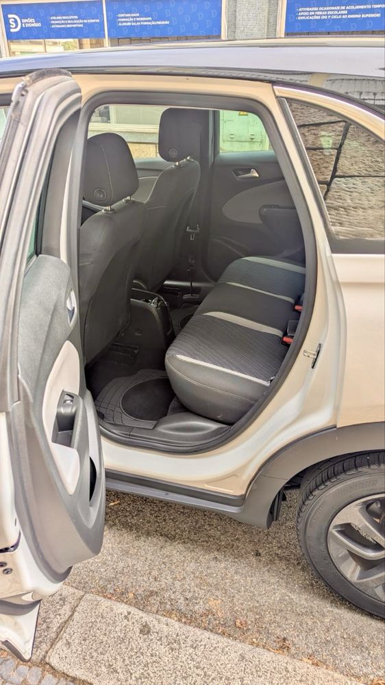 Opel Crossland 1.2 120 Anos – 2019 | Gasolina | 59.000 km | Impecável