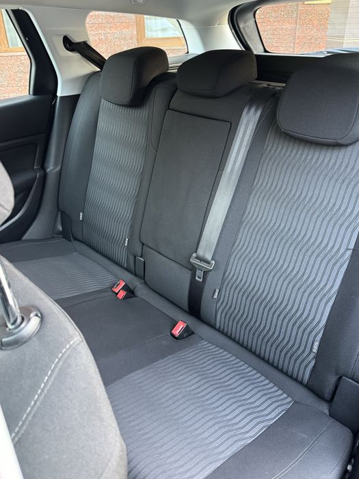 Продам Peugeot 2015