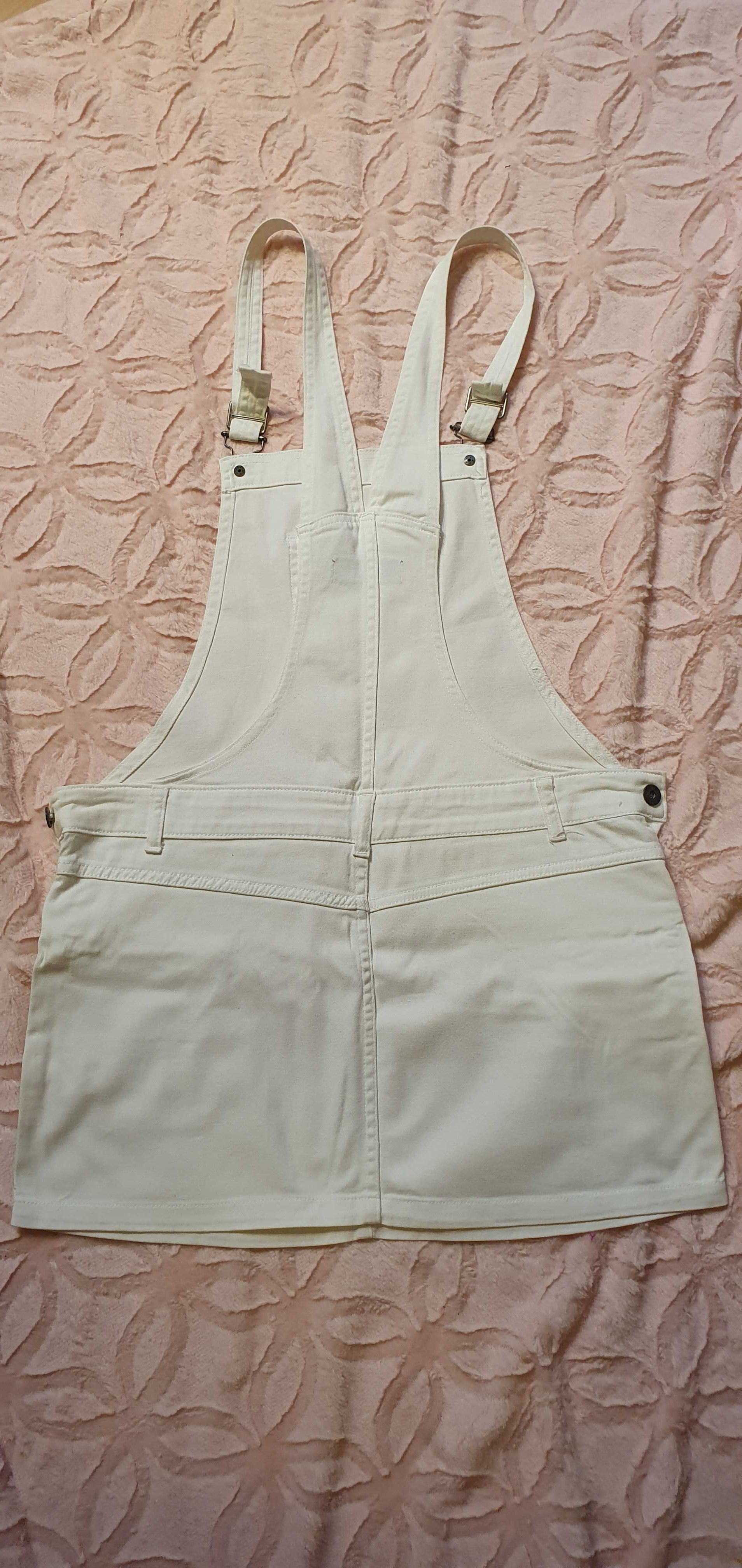 Biała jeansowa sukienka ogrodniczka firmy Sugarbebe rozmiar 12 - M/L
