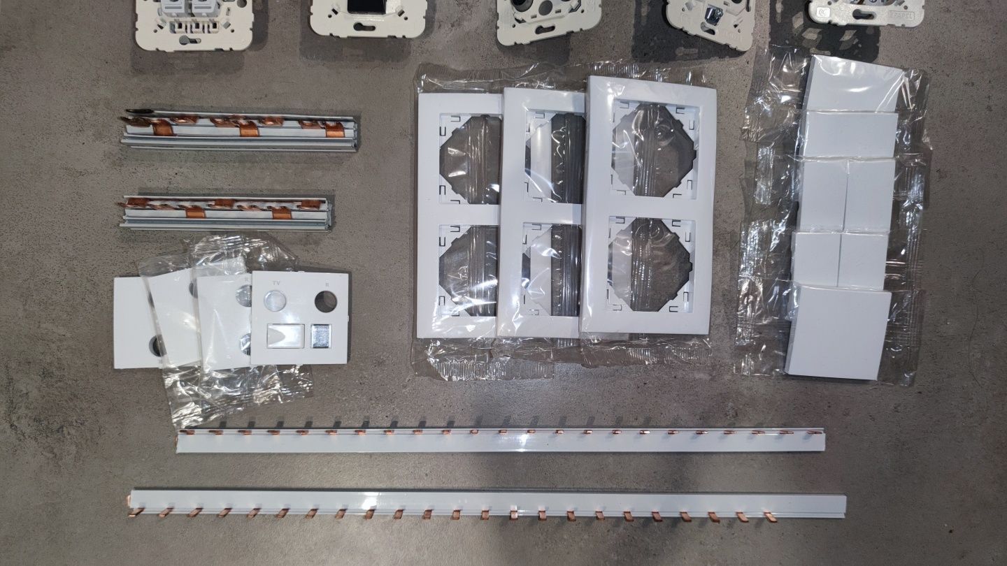 Material Elétrico_ Tomada, Disjuntor, Diferencial Trifásicos_ Outros