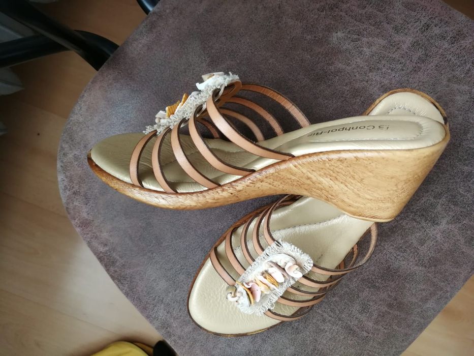nowe buty klapki 38 na koturnie