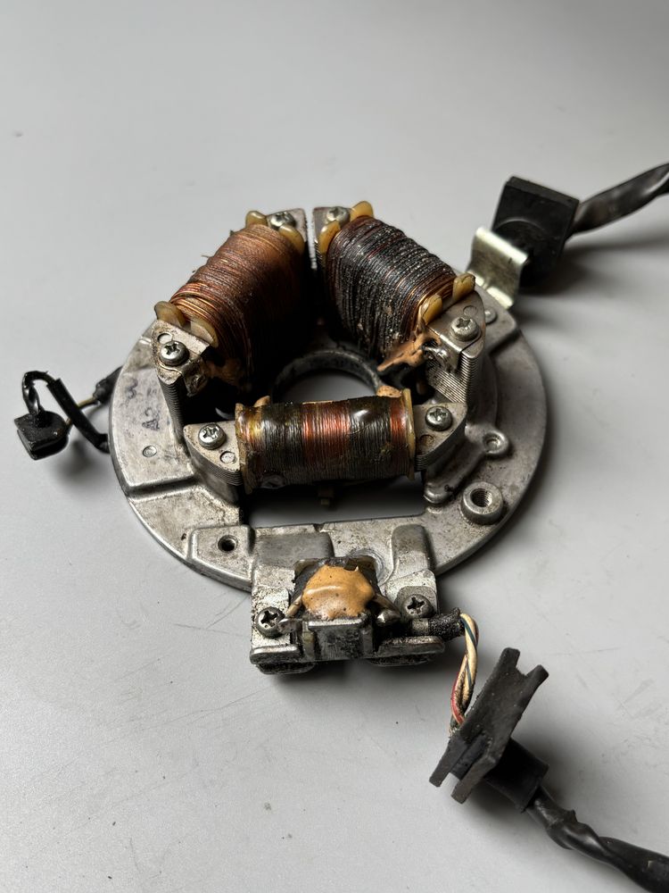Stator Stojan Alternator Iskrownik YAMAHA DT125R Re Tdr