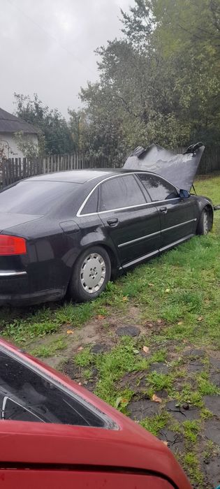 Продам Ауді А8  Лонг , під розбор чи відновлення