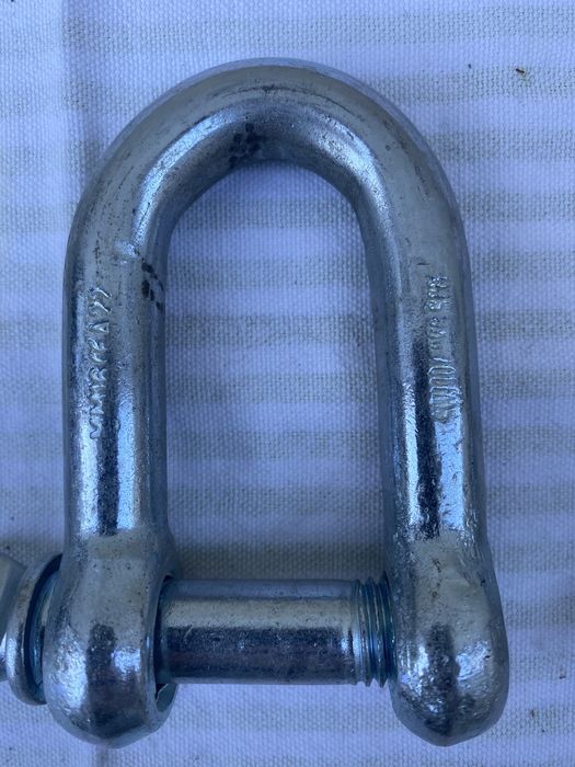 manilhas em U (D-shackles) galvanizadas