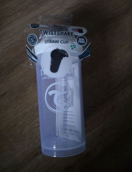 Twistshake straw cup bidon ze słomką biały