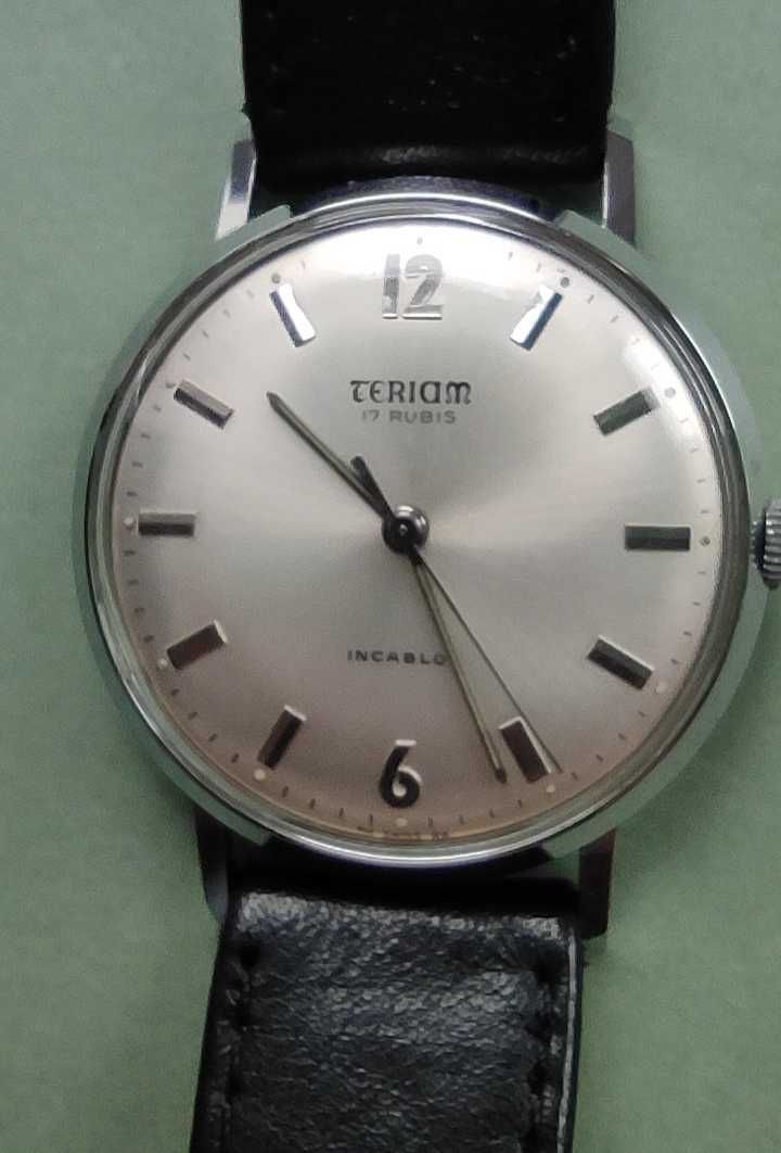 Szwajcarski zegarek Teriam