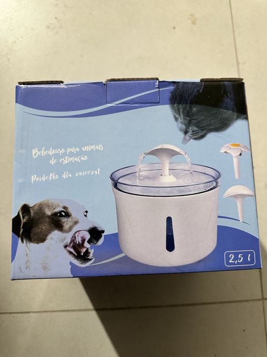 Poidełko fontanna dla Kota