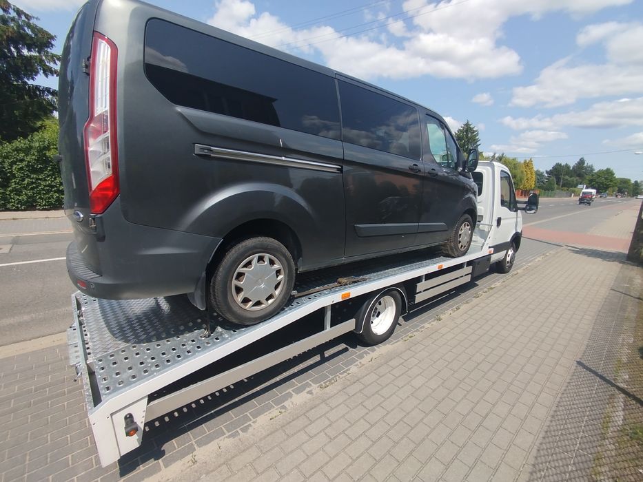 Pomoc drogowa transport 24/7 cała Polska